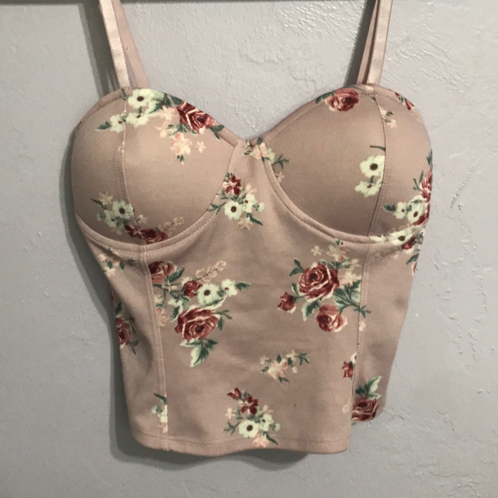 Crop top - Picture 1 of 2